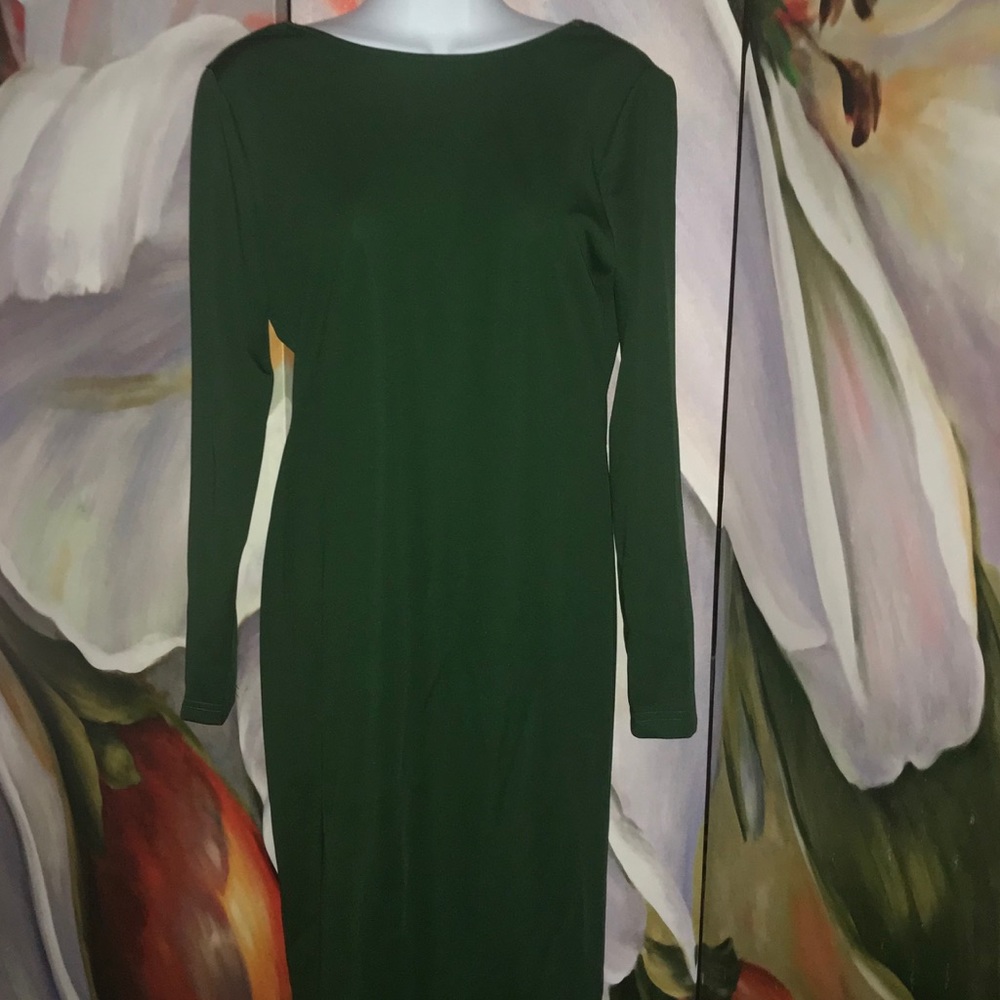 Dress - Picture 2 of 4